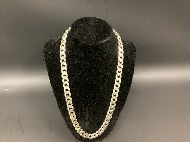 <p>1 X Stamped 925 Sterling Silver Heavy Chain Necklet</p>