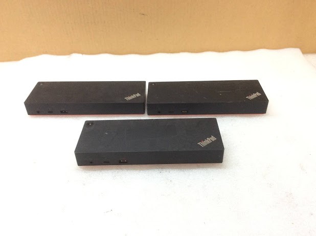 Lenovo DBB9003L1 ThinkPad Thunderbolt 3 Dock (Lot of 3)