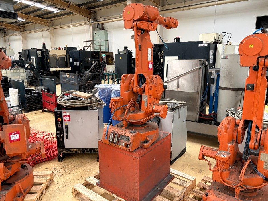 2006 ABB IRB 2400 M2004 Robot
