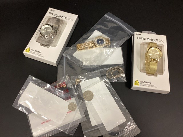 <p>Assorted Jewellery </p>