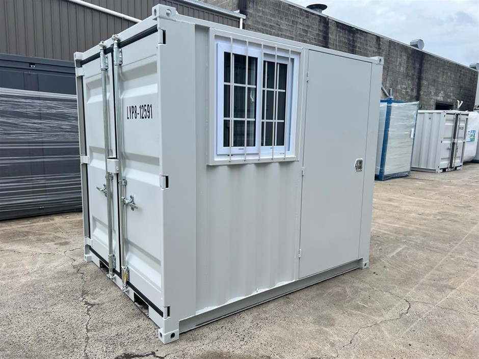 8FT Cream Storage Container