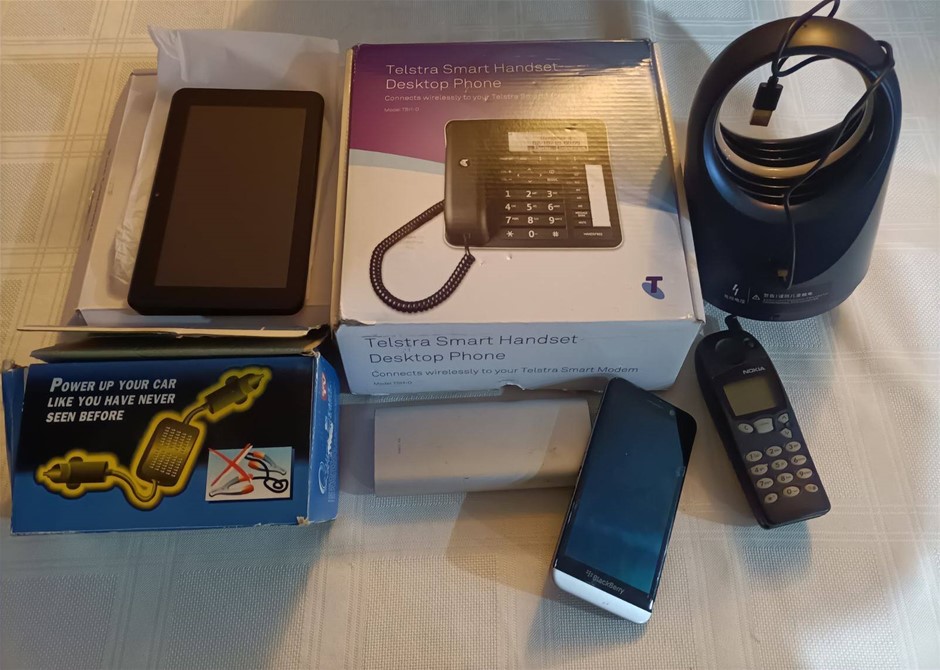New , Used , and Untested Electronics as Shown . Seconds