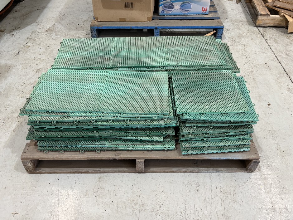 Green Modular Interlocking Floor Tiles