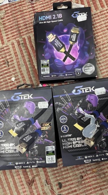Closing Down Sale: X3 Hdmi Cables
