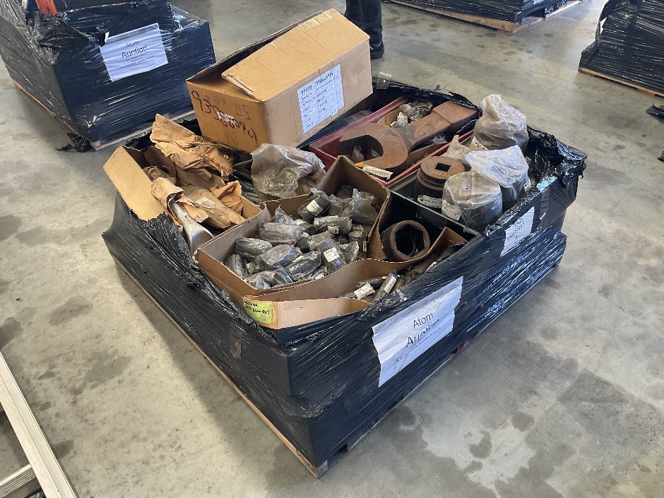 Spanners & Other Hand Tools and Sockets