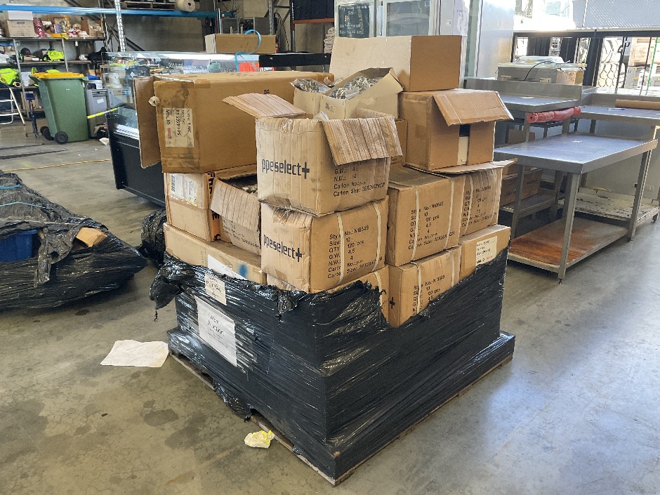 <p>Safety Glasses and Gloves Bulk Lot</p>