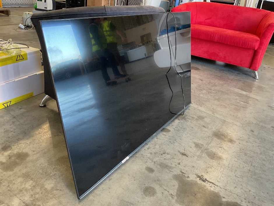 Hisense Television 55inch