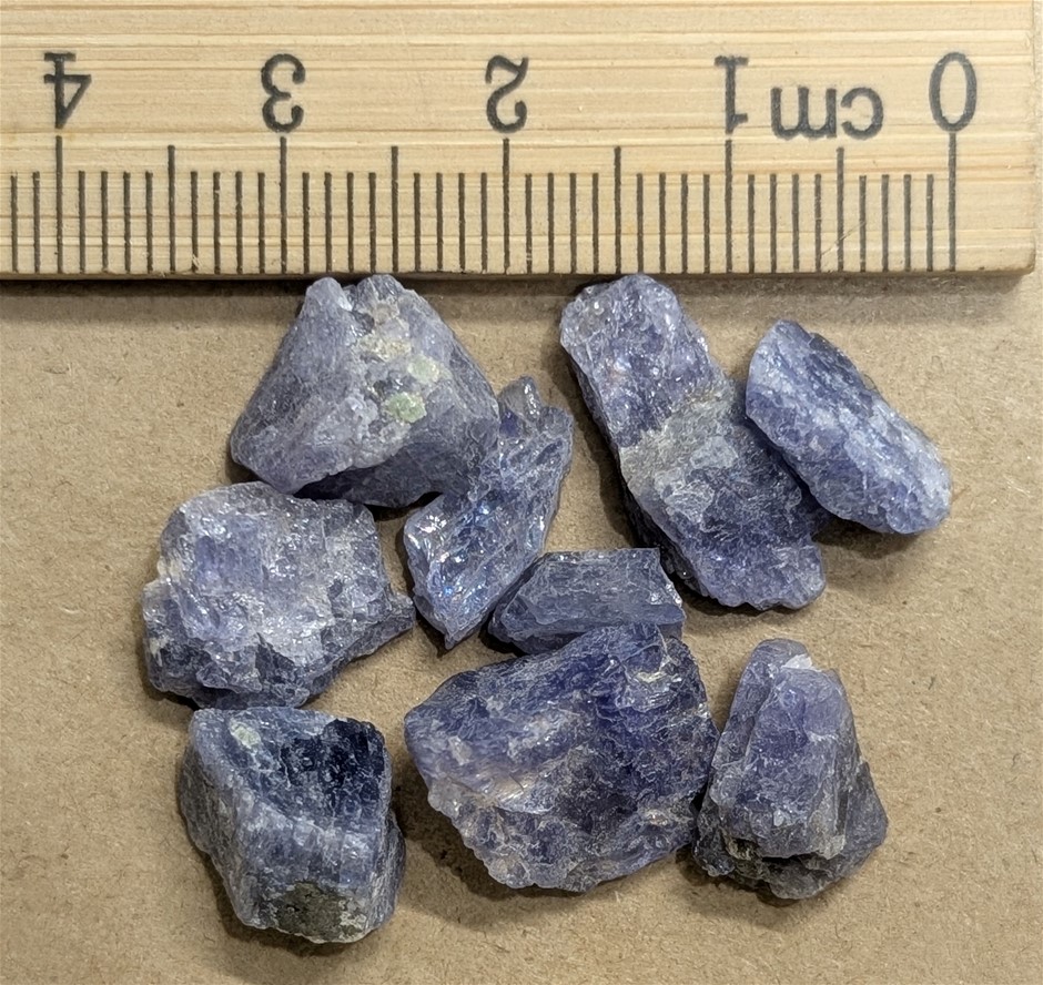40 Carats Tanzanite Uncut Gemstone Rough