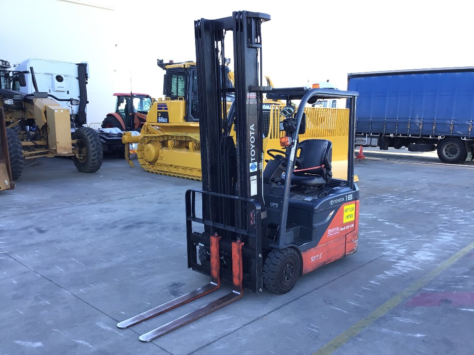 Toyota 8FBE18 Electric Counter Balance Forklift