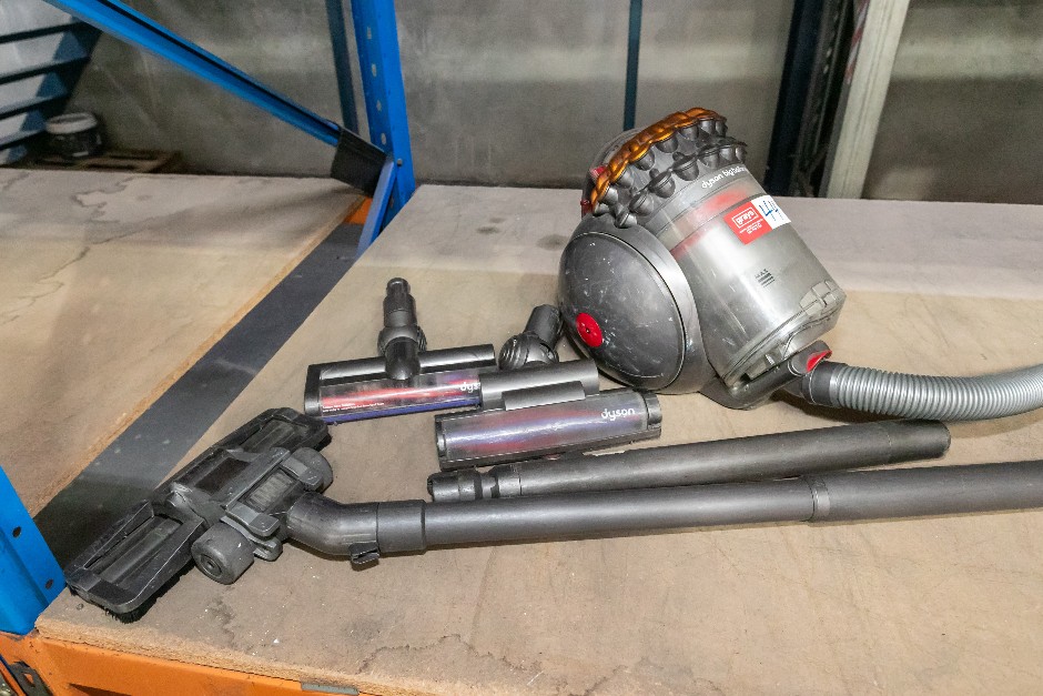 DYSON Big Ball Vacuum Cleaner