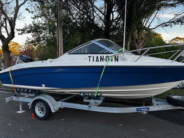 2010 Custom Cabin Runabout