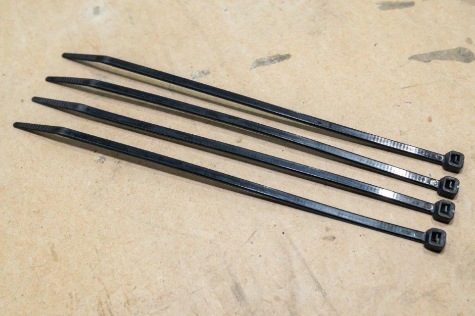 <p>Kinglok LBT-129-BK Electrical Cable Lead Ties</p>