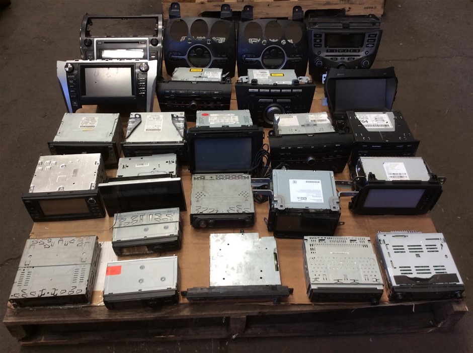 Mixed Brand Car Multimedia Head Units Lot