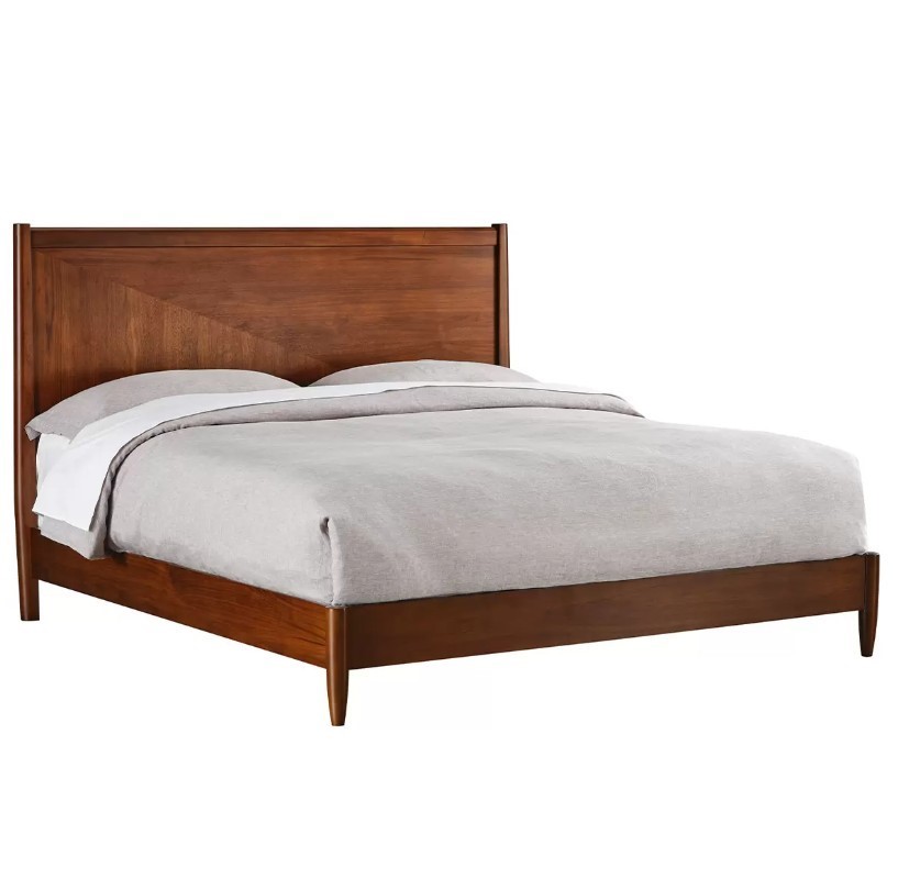 NORTHRIDGE Home Marina Del Rey Queen Bed, D-B279Q-501R. NB: Has been used,