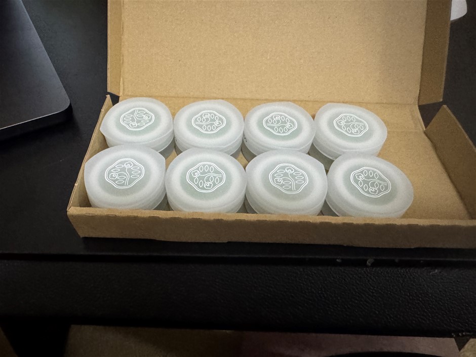 Shiseido Paperlight Cream Eye Colour Shade GR705 Hisui Green 8Pcs SH13894T