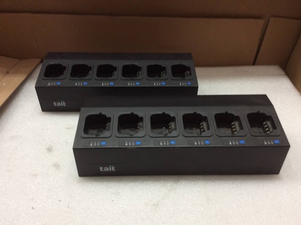 Tait T03-00013-AAAA Desktop Multi Charger (Lot of 2)