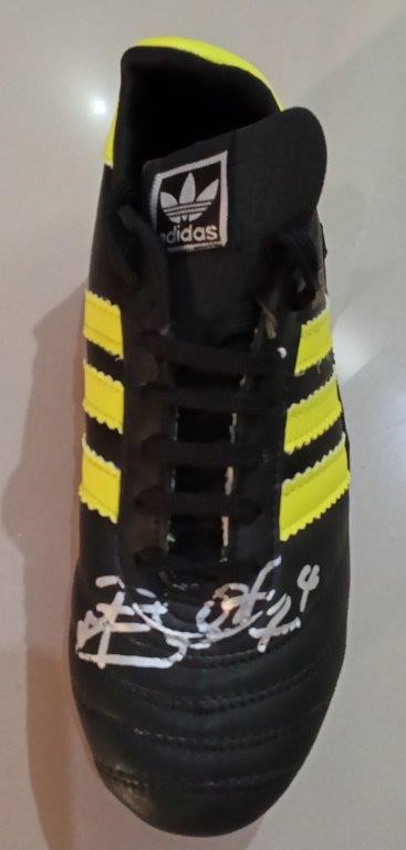 MARCUS BONTEMPELLI SIGNED FOOTBALL BOOT