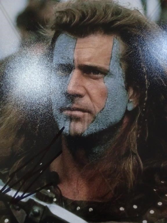 MEL GIBSON SIGNED 'BRAVEHEART'