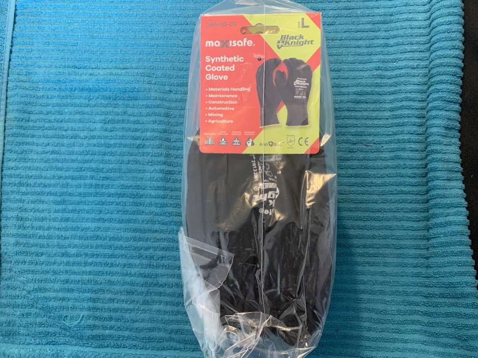 12 x Pairs of Maxisafe Synthetic Coated Gloves (Unused)