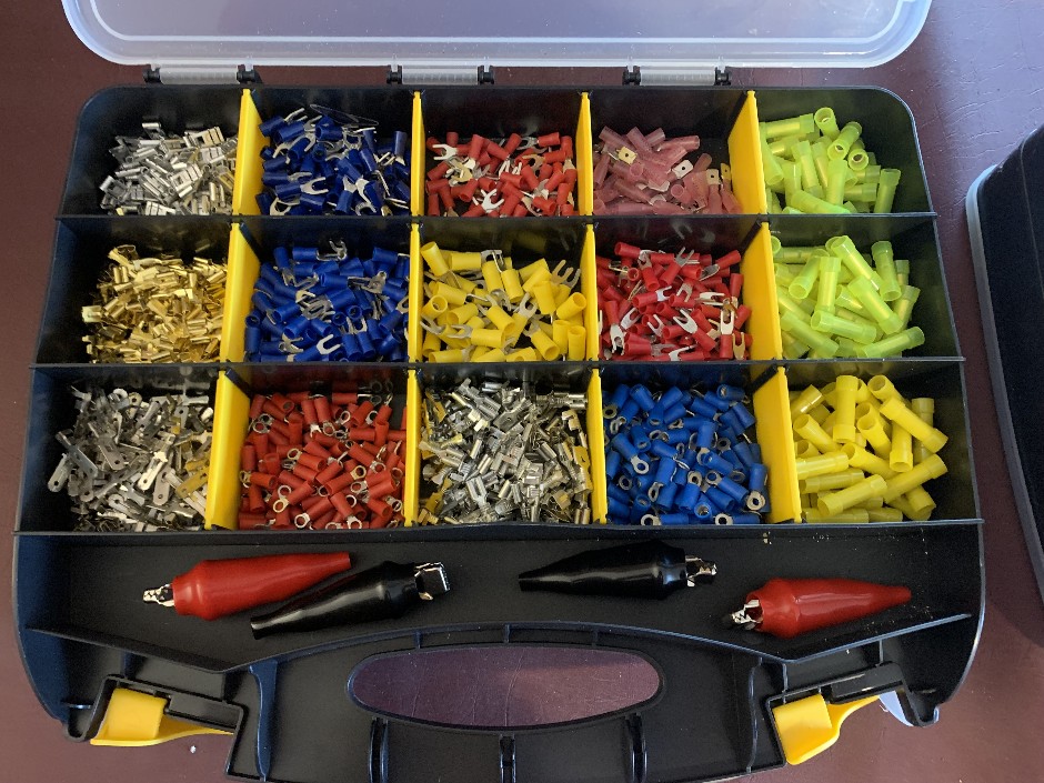 Medium Quality Double Sided Carry Case (Unused)