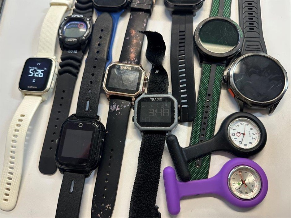 12 x Asstd. watches Incl: GARMIN, TRADIE, LORUS & Many unbranded watches