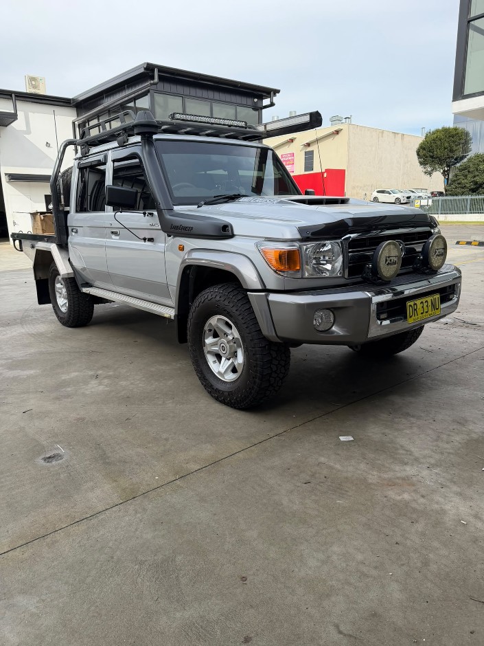 2022 Toyota Land Cruiser 79 Series GXL V8 – Manual