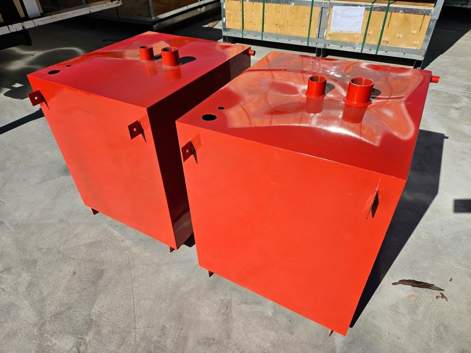 FUEL TANK, QTY x2
