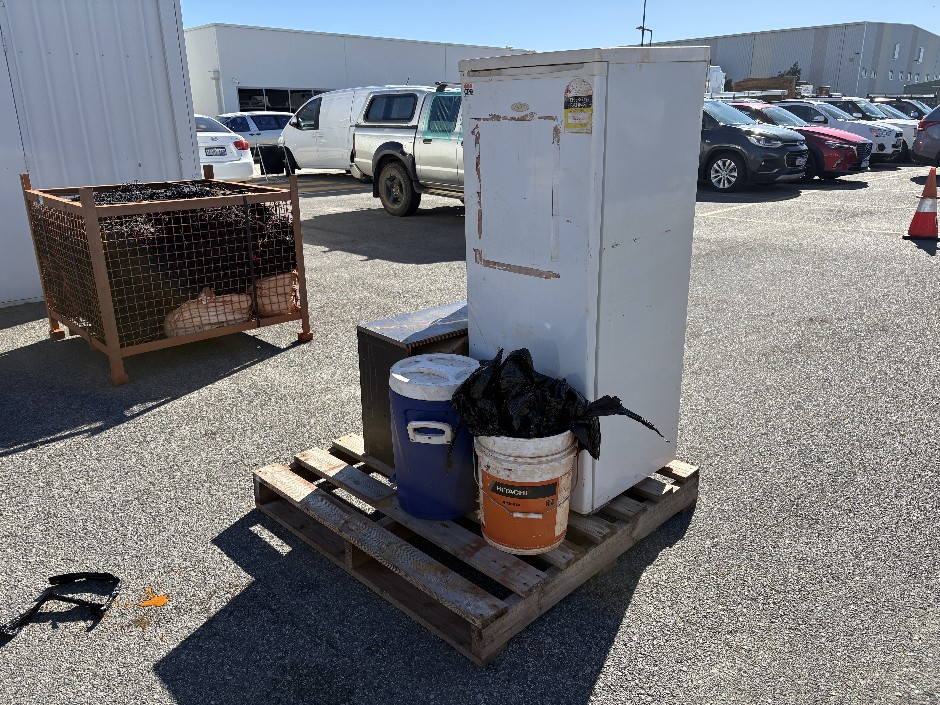 Warehouse Clearance - Perth