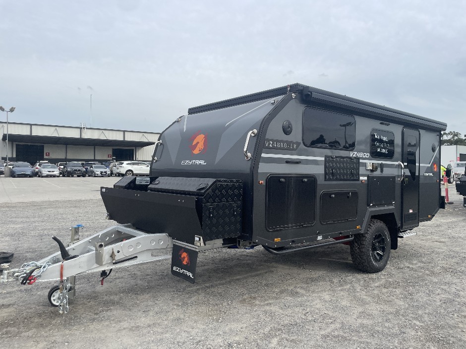 2025 Ezytrail VZ4800 LR Caravan (Ex-Demo)