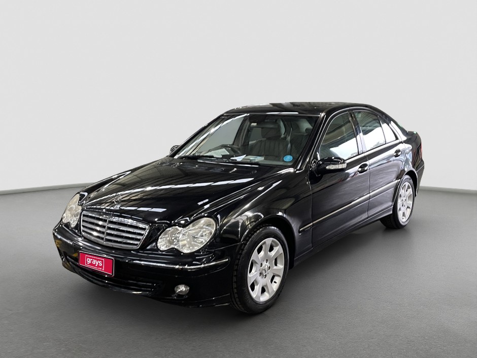 2004 Mercedes-Benz C180K Classic  Petrol
