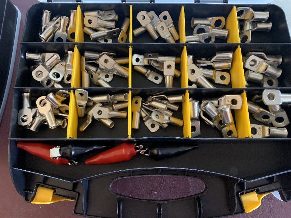 Medium Quality Double Sided Carry Case (Unused)