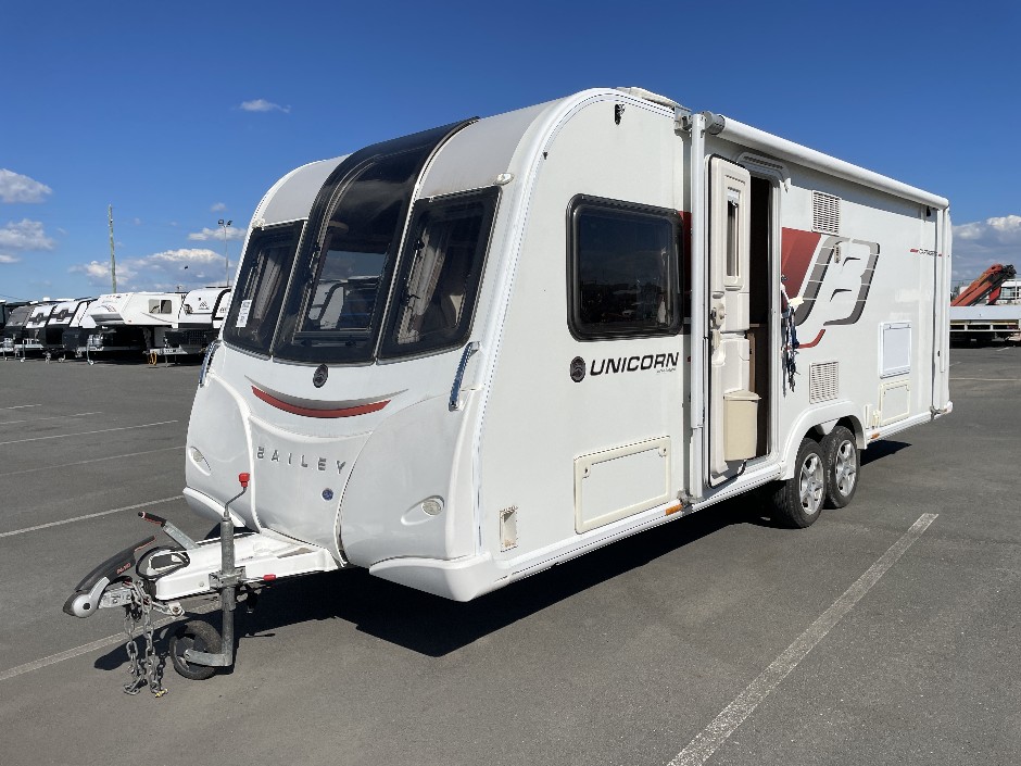 2017 Bailey UNI3 Cartagena Caravan