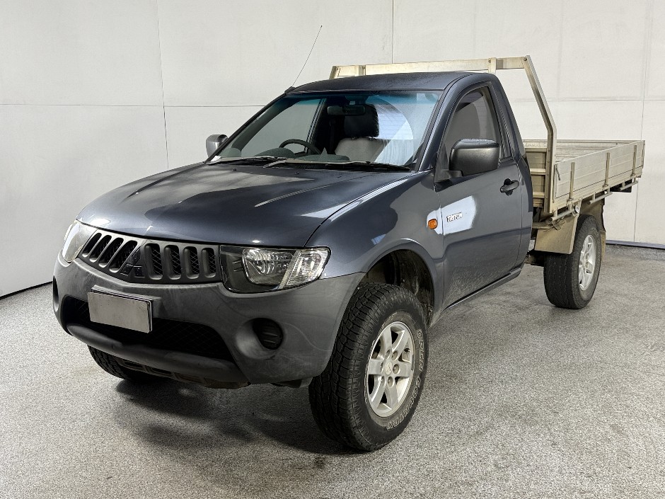 2007 Mitsubishi Triton GL Petrol