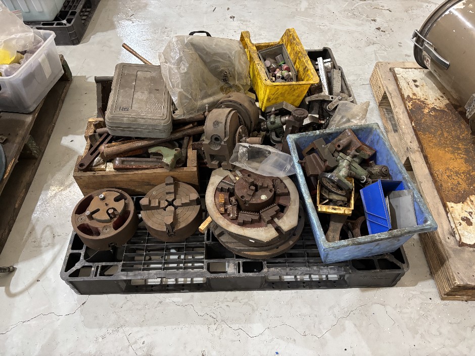 <p>Miscellaneous Workshop Tooling and Spares</p>