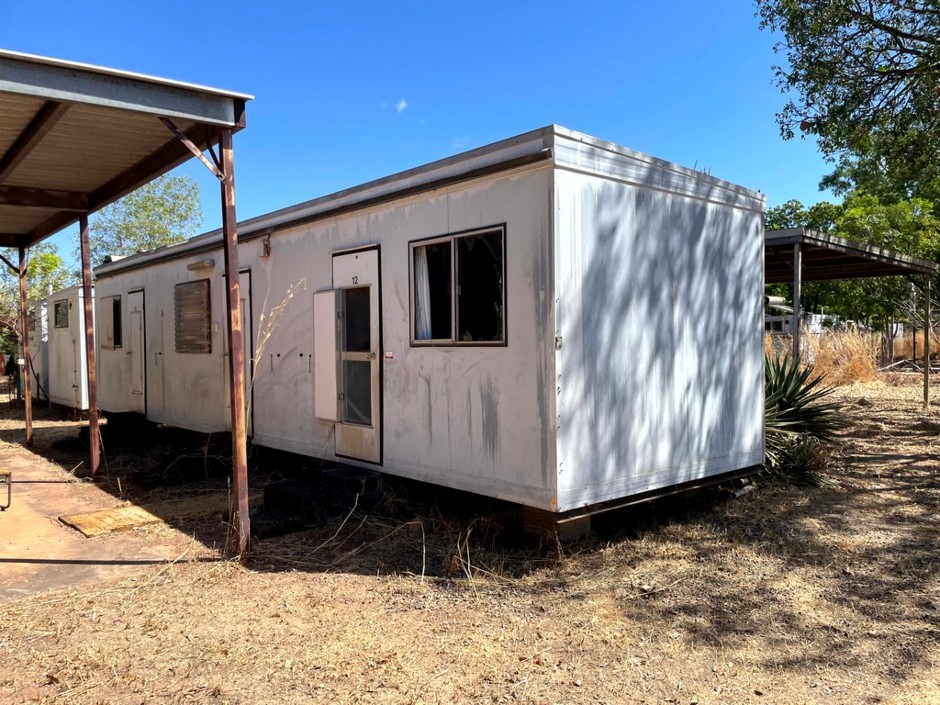 <p>Three Room 12m x 3m Demountable Building for Removal</p>