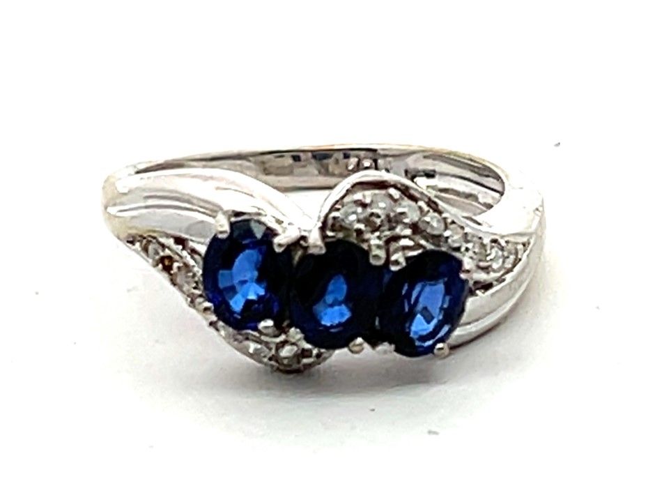 10ct White Gold Sapphire and Diamond Ring