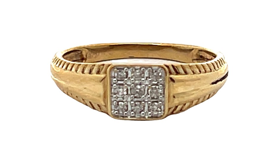 9Ct Yellow Gold Diamond Cluster Signet Ring