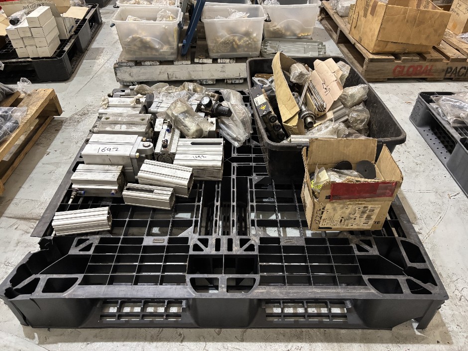 <p>Used Pneumatic Cylinders, Machine Components & Assorted Spares</p>
