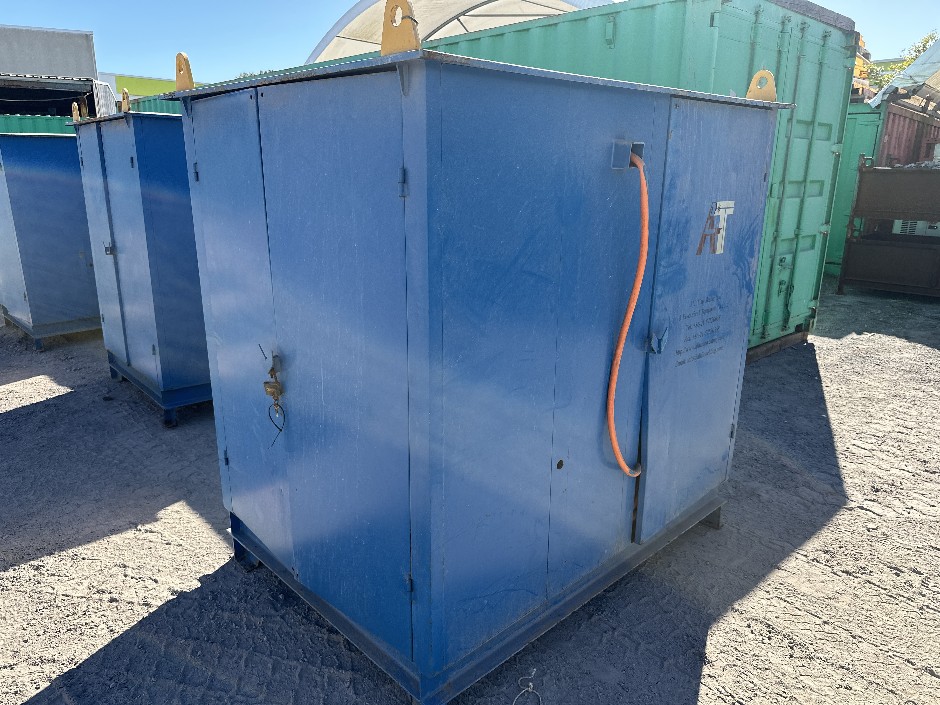 <p>Lincoln AC1200 Welder</p>