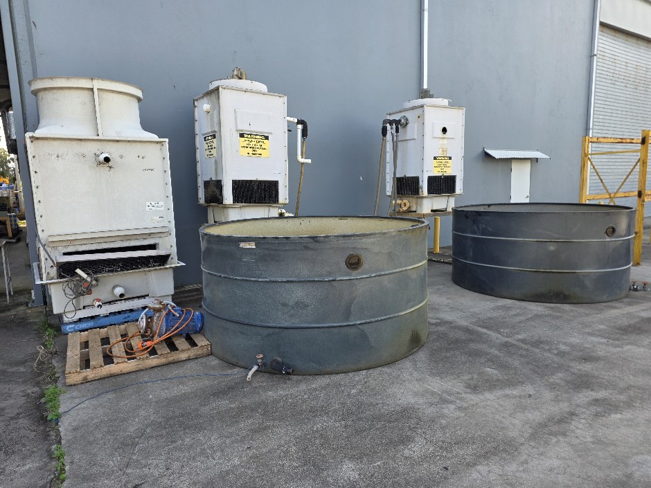<p>Cooling Tower x 3</p>