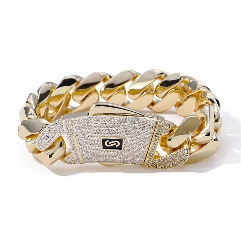 14KGold-plated, 925 Silver Cuban Chain Lab Created Moissanite Bracelet - 20