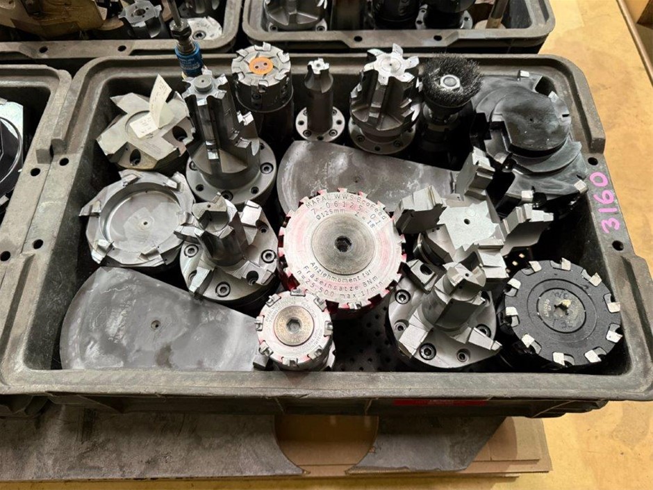 HSK A63 Facemill Holders (With Assorted Milling Cutlers)