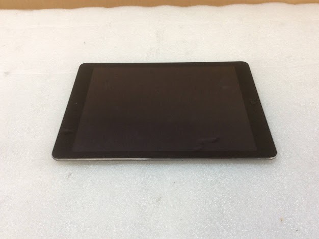 APPLE IPAD AIR 1ST GEN A1474 Tablet A7 16GB