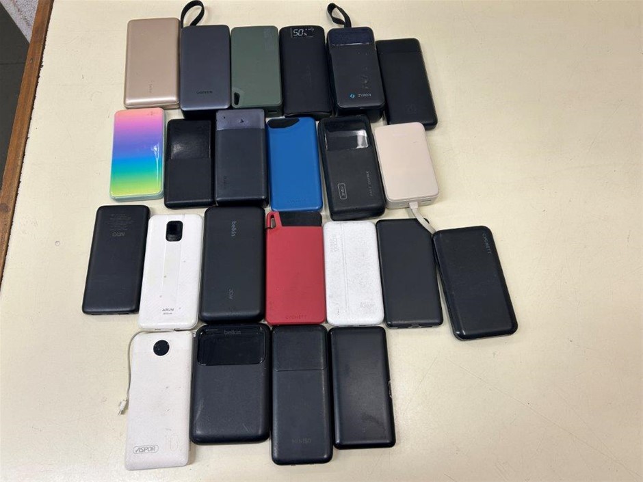 Approx 23 x Assorted Power Banks.