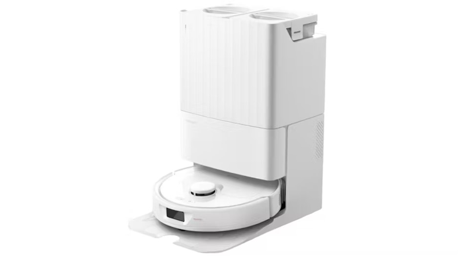 ROBOROCK QREVO Robotic Vacuum & Mop, White.