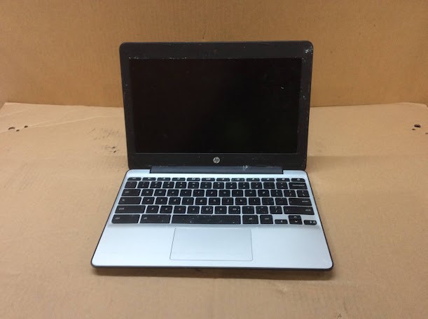 HP CHROMEBOOK 11 G5 Laptop CELERON N3060 2GBRAM/16GB Black
