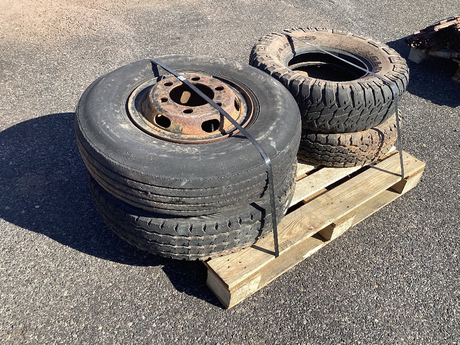 Used Tyres and Truck Rim and Tyre