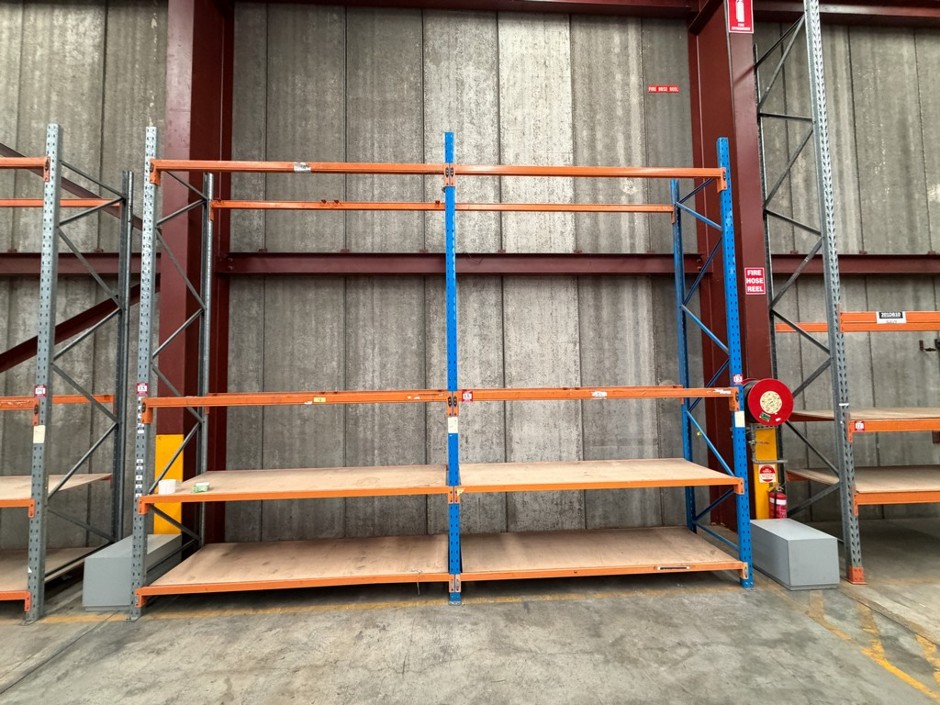 <p>Dexion Pallet Racking Shelving</p>