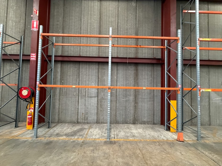 <p>Dexion Pallet Racking Shelving</p>