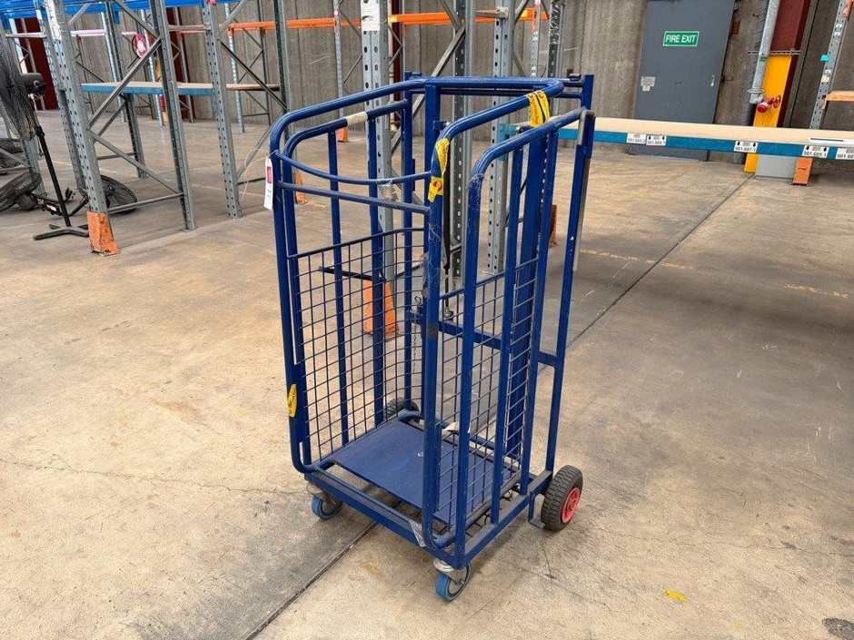 <p>Mobile Waste Bin</p>